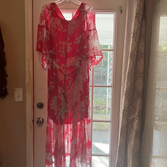 Woman Dress - Picture 4 of 4